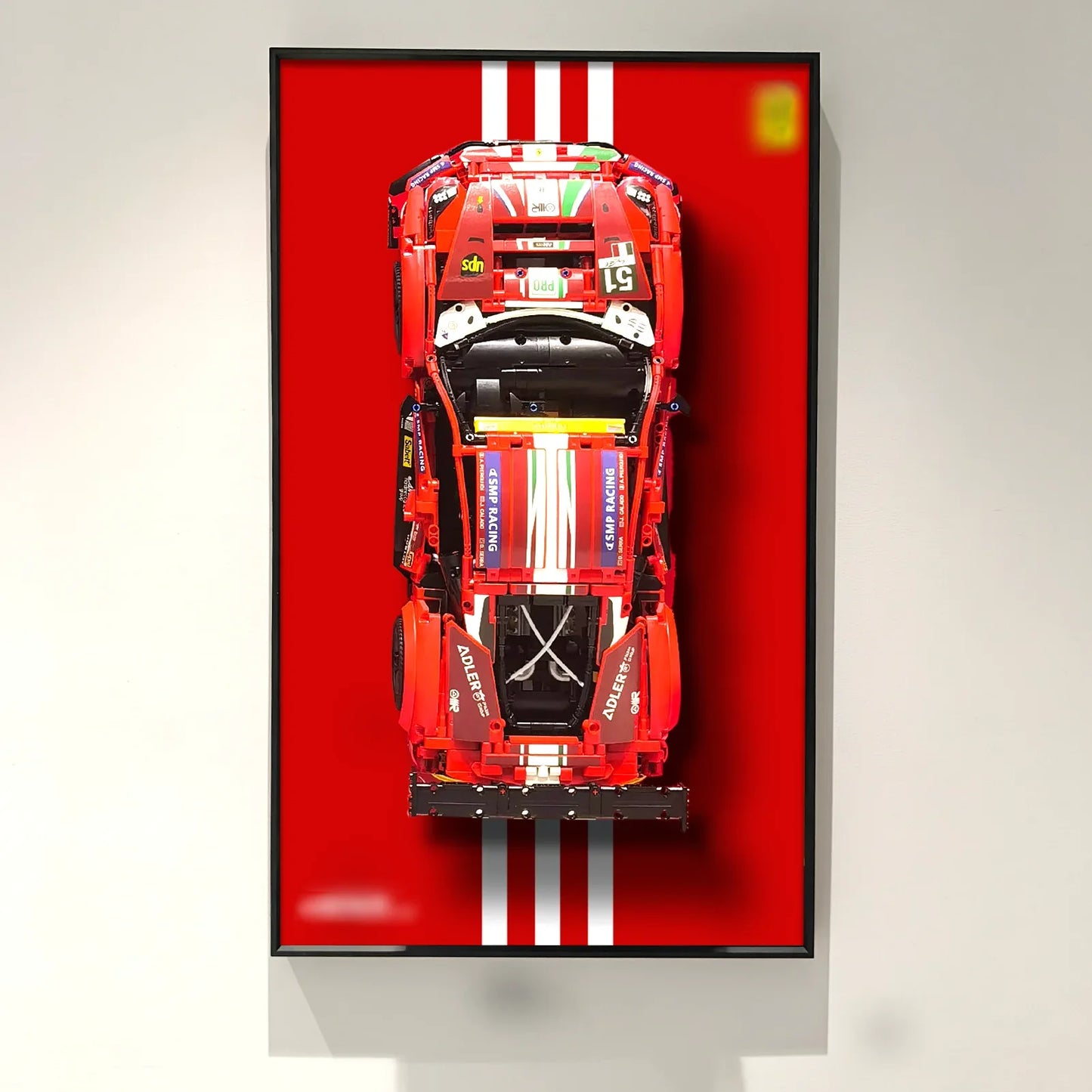 Cadre de présentation mural premium compatible avec LEGO® Technic™ Ferrari 488 GTE 42125