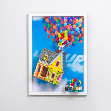 Premium Wall Display Frame Compatible with Disney™ ‘Up’ House 43217