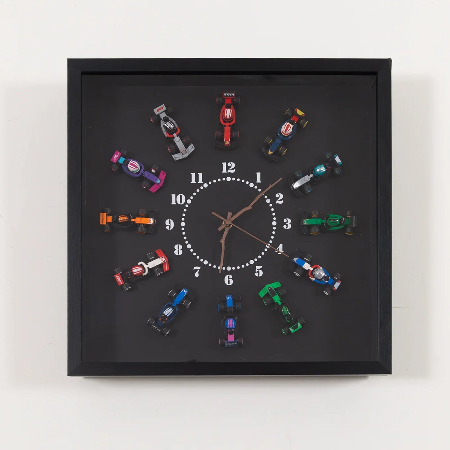 Présentoir Mural Premium Compatible avec les Figurines LEGO® Série 26 Voitures de Course F1® à Collectionner 71049