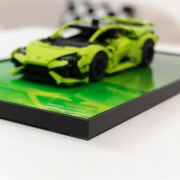 Cadre mural d'exposition premium compatible avec la LEGO® Technic™ Lamborghini Huracán Tecnica 42161