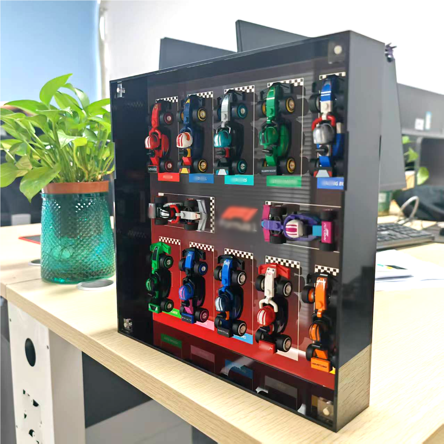 Premium Wall Display Frame Compatible with LEGO® Minifigures F1® Series 71049
