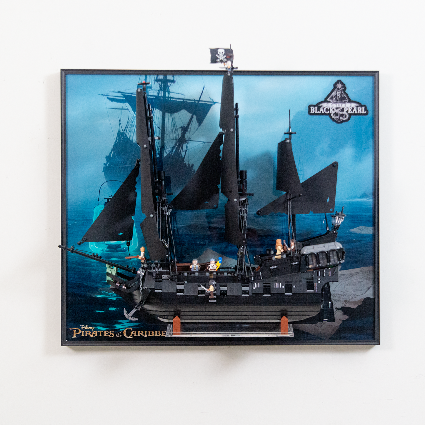 Premium Wall Display Frame Compatible with LEGO® Icons The Black Pearl Collector’s 10365