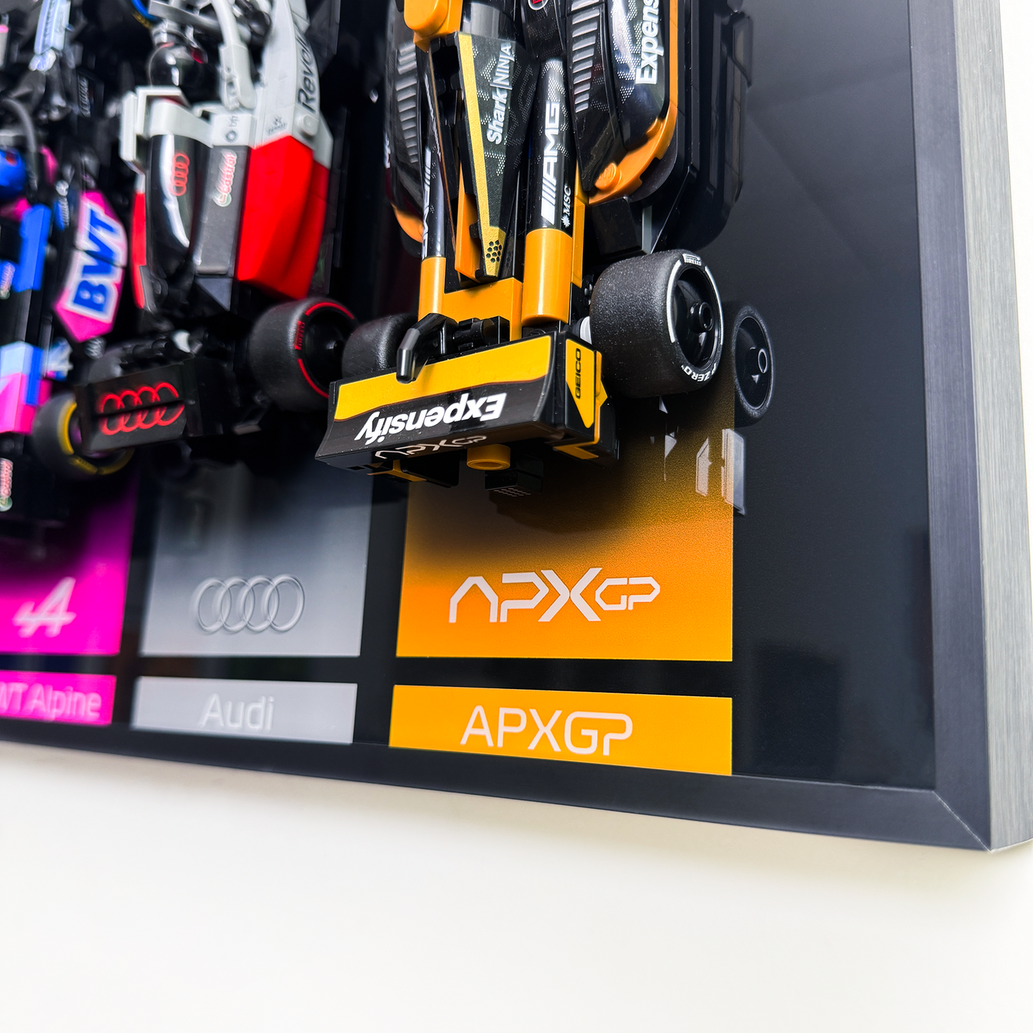 The Ultimate F1 Starting Grid: Horizontal Wall Display for 12 LEGO F1 Cars | Premium Aluminum Alloy Frame | Custom Team Backdrops