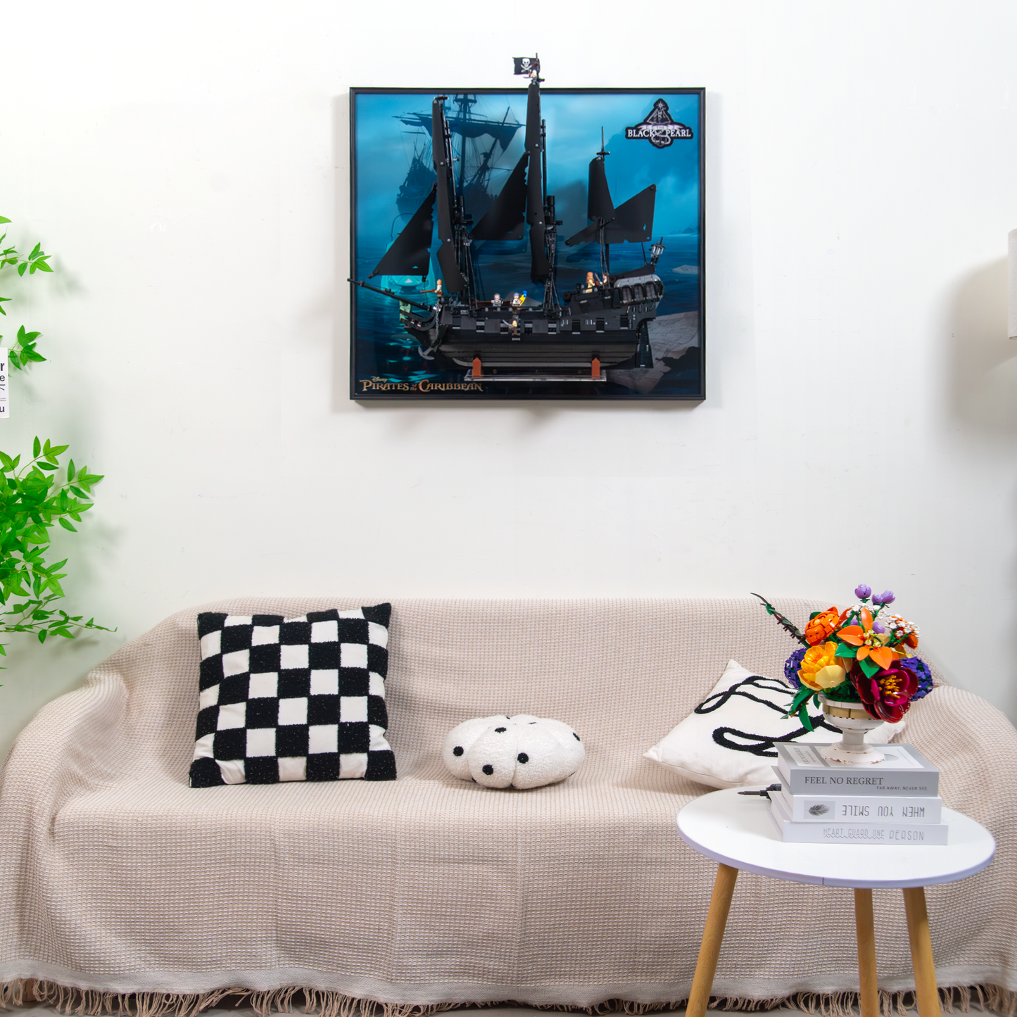 Premium Wall Display Frame Compatible with LEGO® Icons The Black Pearl Collector’s 10365