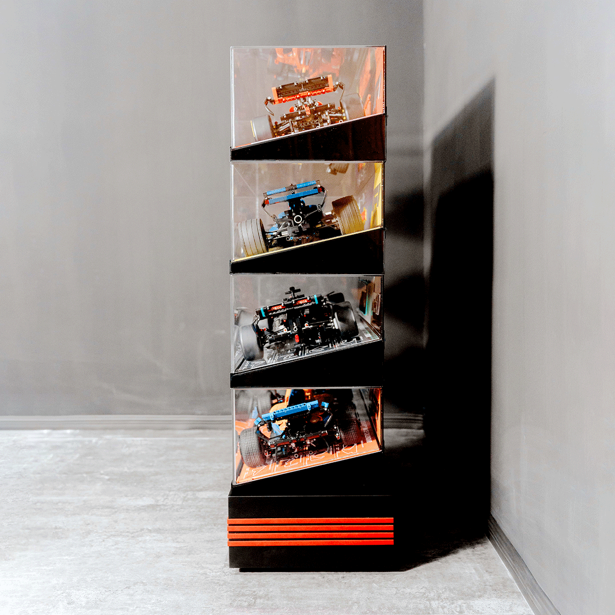 Stackable XL F1 Display Case for LEGO® Technic | Dustproof Magnetic Door